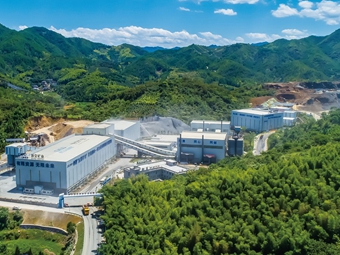 国家发改委等六部门印发《措施》支持建设绿色工厂，打造绿色供应链，创建绿色设计示范企业